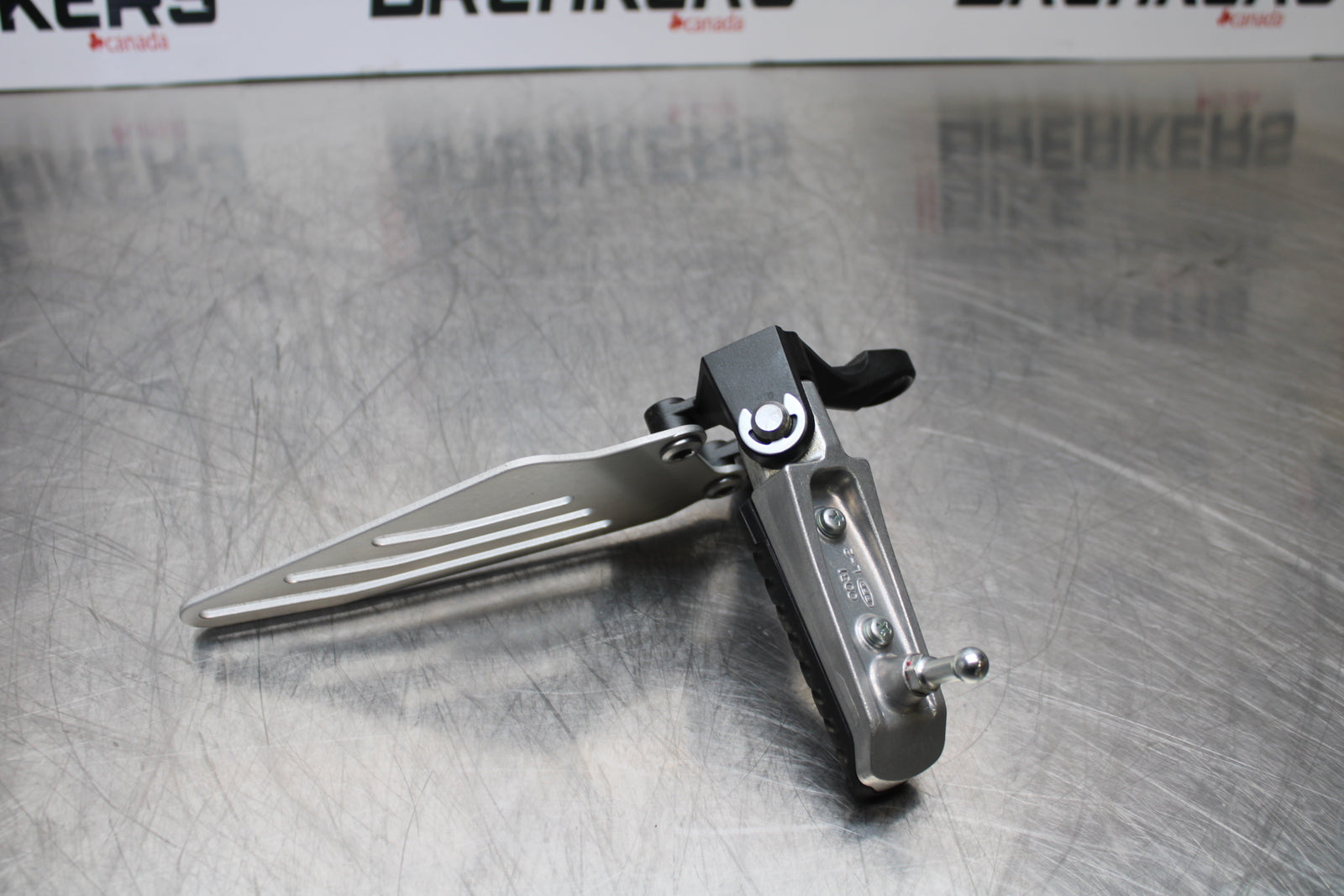 23-24 KAWASAKI NINJA ZX14R NEW!!! LEFT REARSET REAR SET DRIVER FOOT PEG BB153