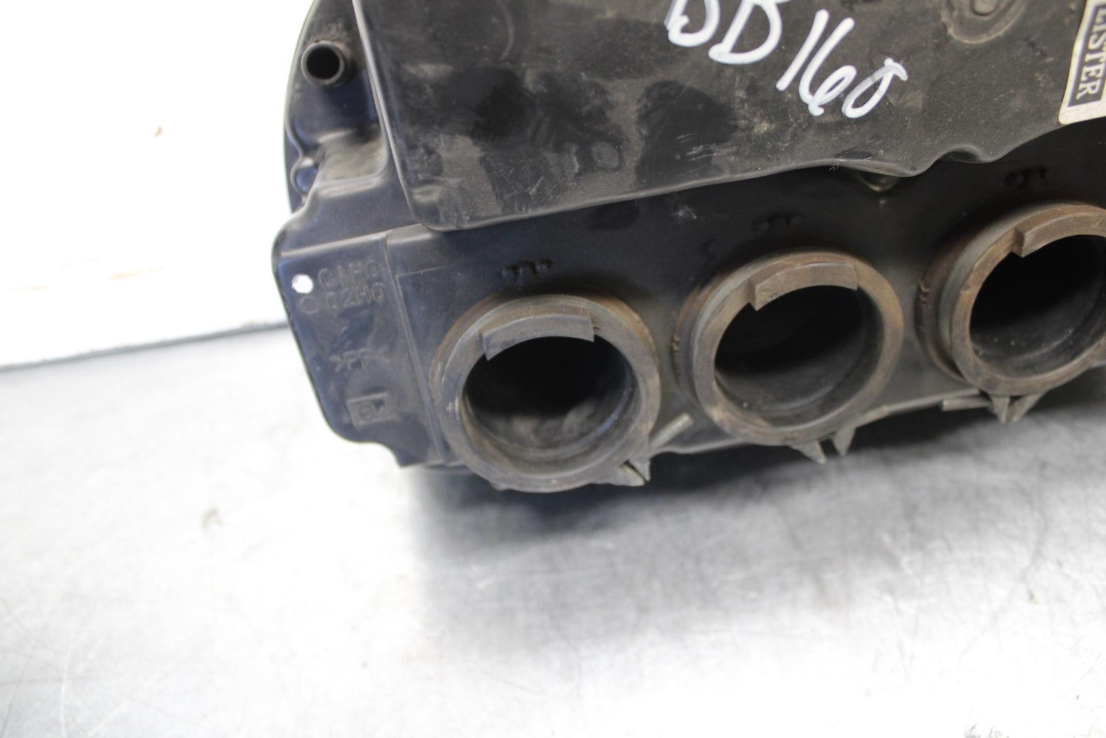 1995 Suzuki RF600R AIRBOX AIR INTAKE FILTER BOX BB104