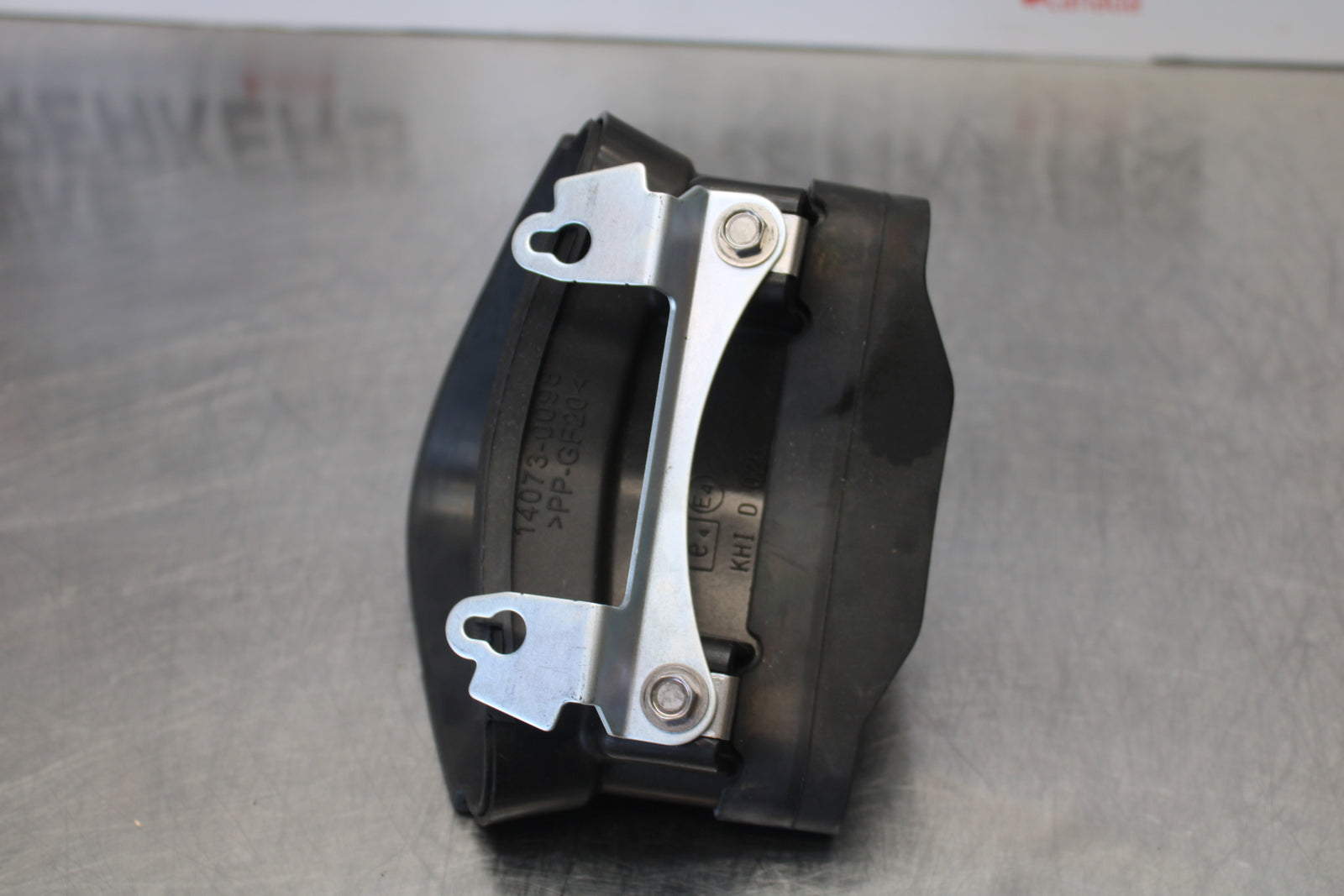 23-24 KAWASAKI NINJA ZX14R NEW!! RAM AIR INTAKE TUBE DUCT BB169