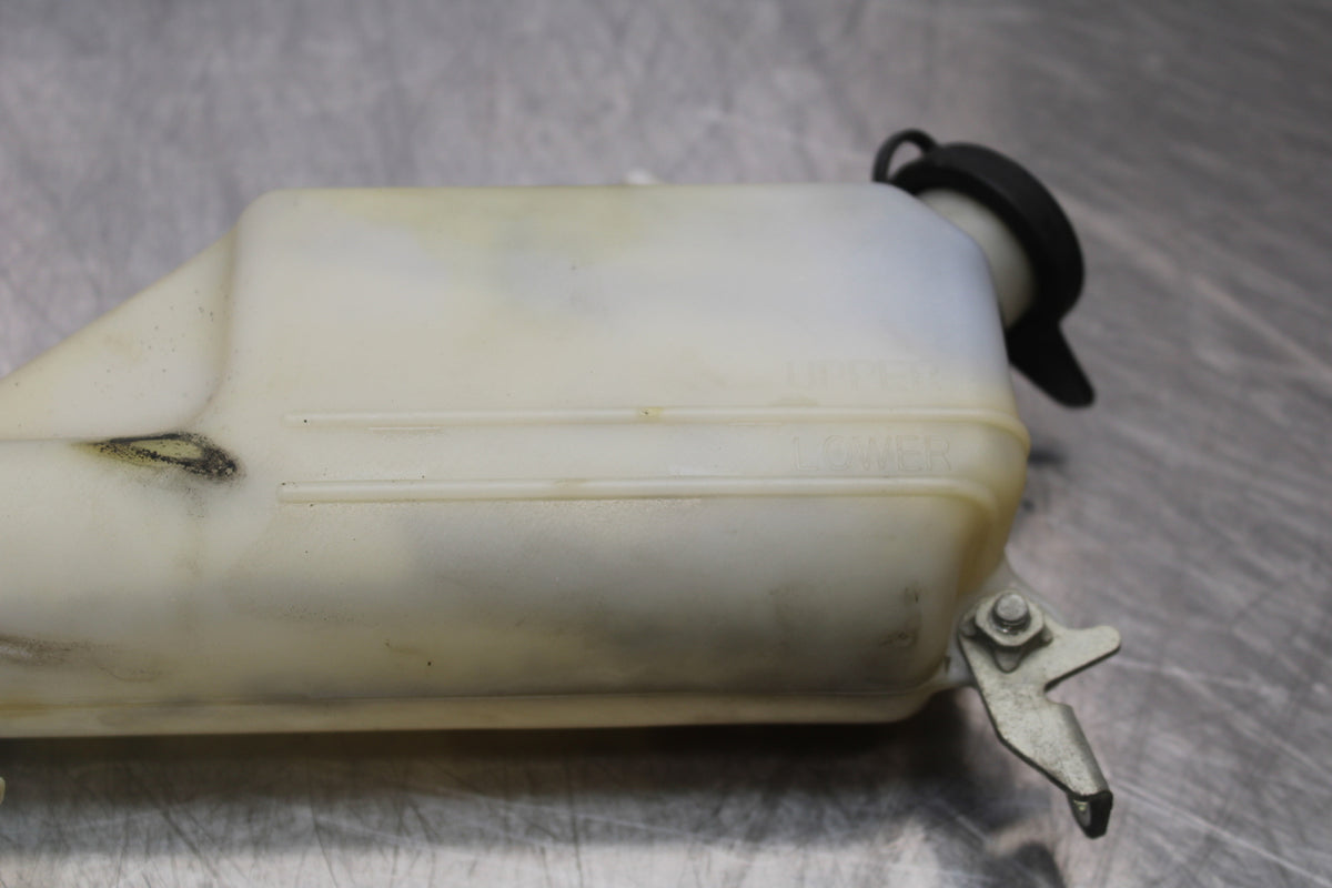 98-05 HONDA SUPER HAWK 1000 VTR1000F COOLANT WATER TANK RESERVOIR BOTTLE BB152