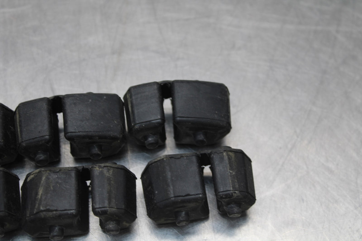 19 MOTO GUZZI V7 III REAR HUB SHOCK DAMPERS CUSH ABSORBERS BB831