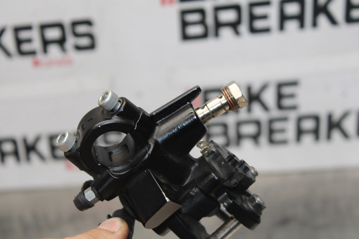 08 KAWASAKI NINJA ZX10R FRONT BRAKE MASTER CYLINDER BB902