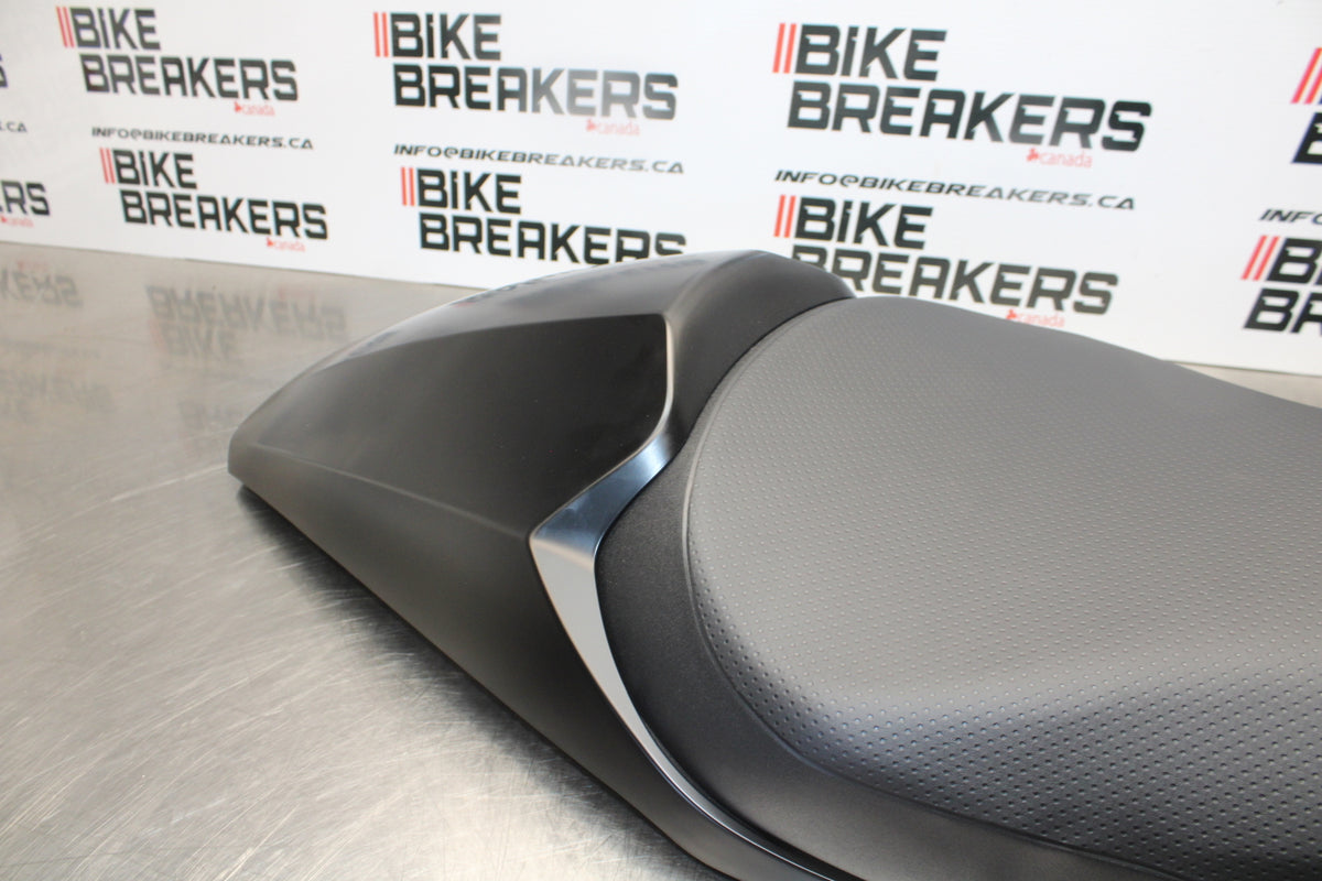 23-24 KAWASAKI NINJA ZX14R NEW TAKE OFF!! FRONT REAR SEAT SADDLE BB169