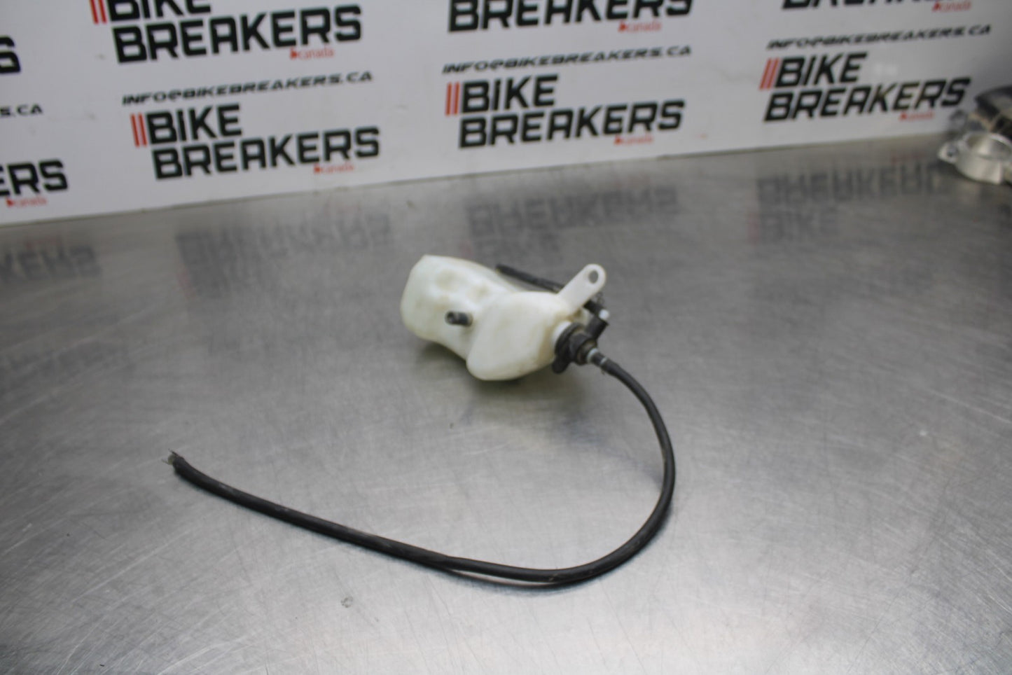 22-25 YAMAHA YZF R7 COOLANT WATER TANK RESERVOIR BOTTLE 1WS-21871-01-00 BB769