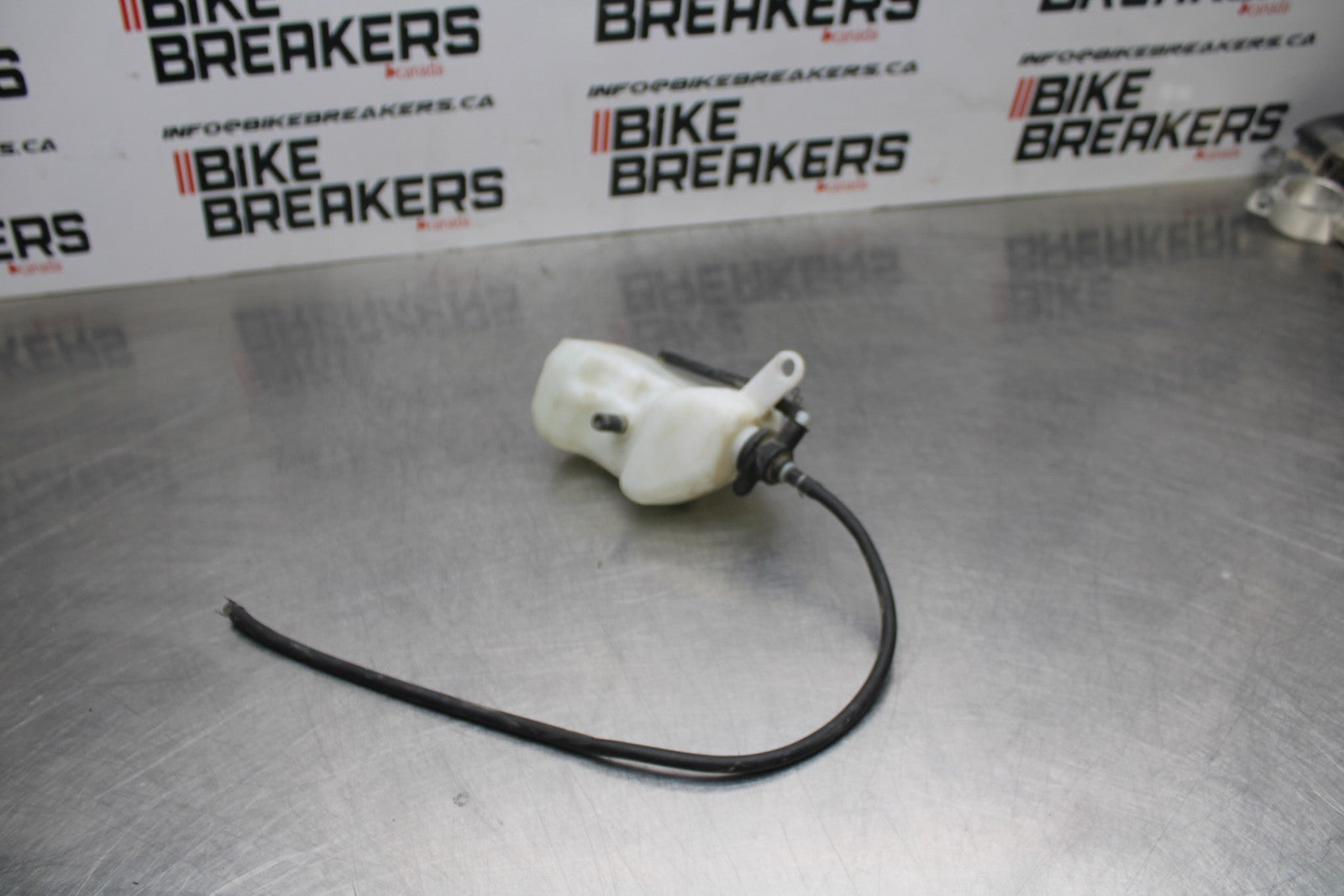 22-25 YAMAHA YZF R7 COOLANT WATER TANK RESERVOIR BOTTLE 1WS-21871-01-00 BB769