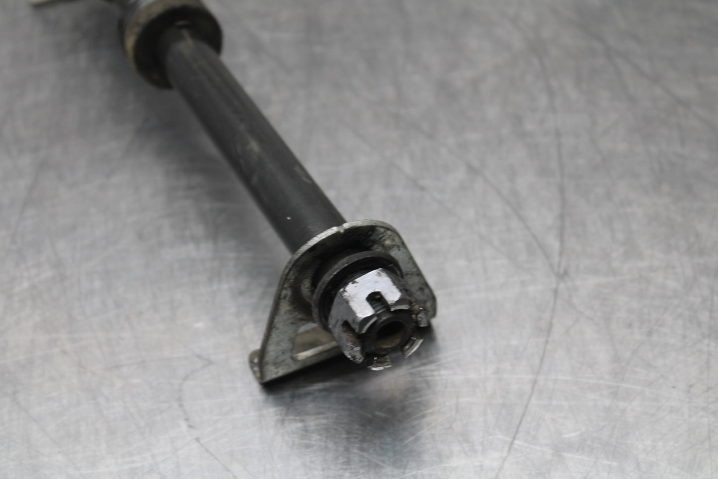 03 SUZUKI SV650S REAR AXLE BACK WHEEL RIM PIVOT BOLT AXEL BB167