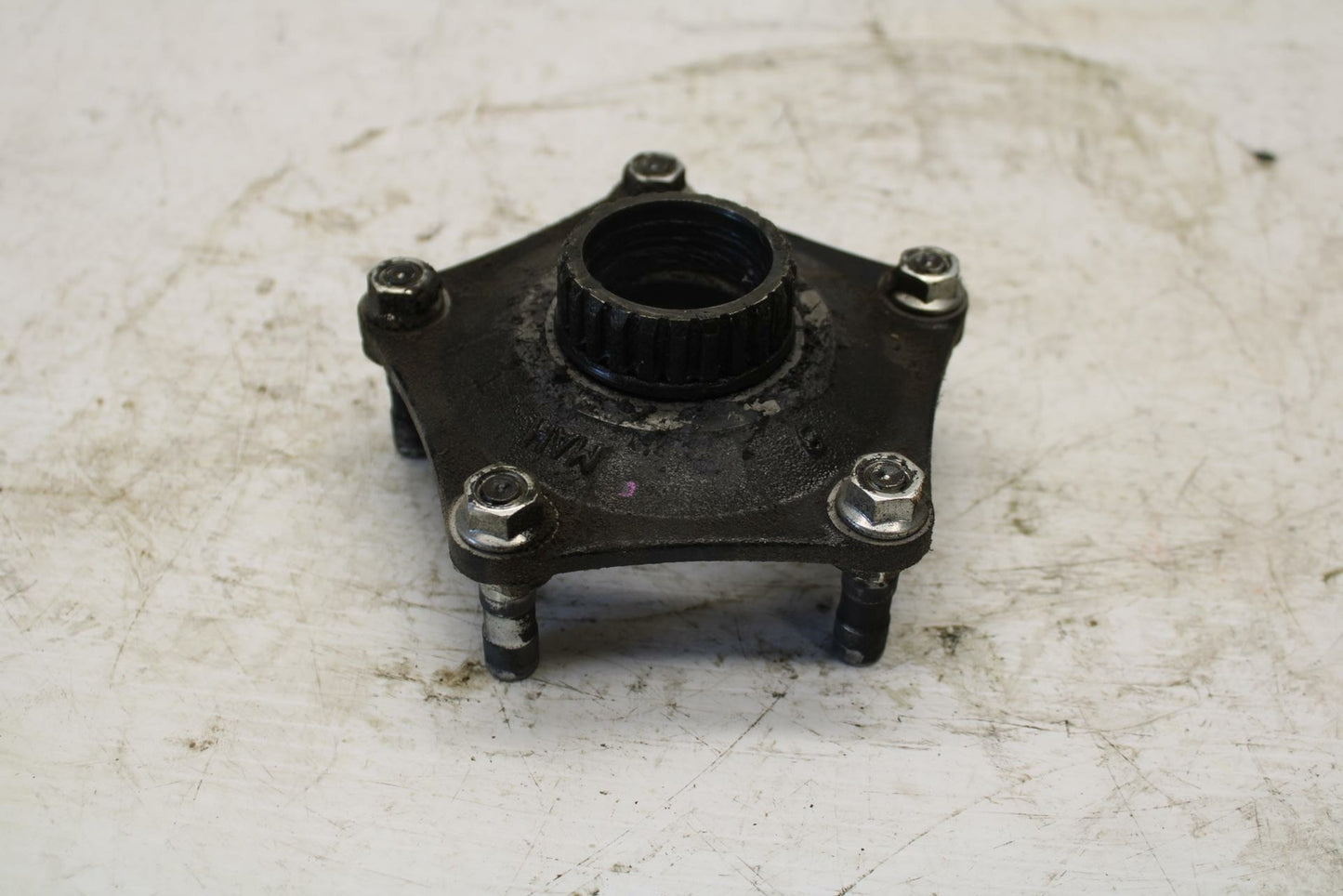 06 HONDA SHADOW 750 VT750C REAR HUB BB352