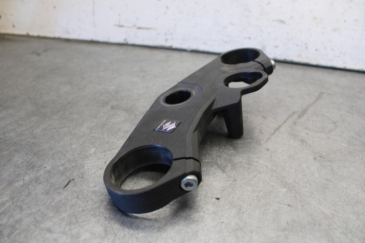 11-24 SUZUKI GSXR750 FORKS UPPER TRIPLE TREE CLAMP BB687