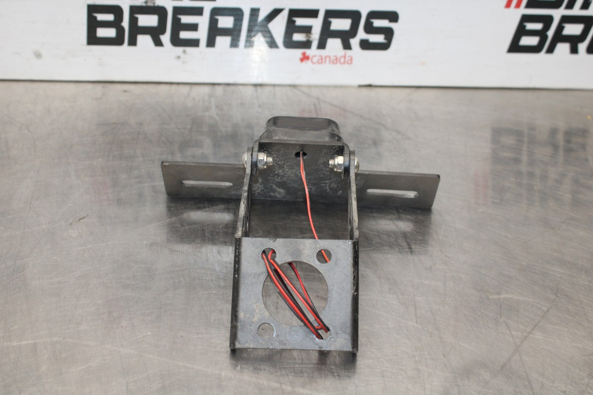 08-16 YAMAHA YZF R6 FENDER ELIMINATOR LICENSE PLATE BRACKET  BB798
