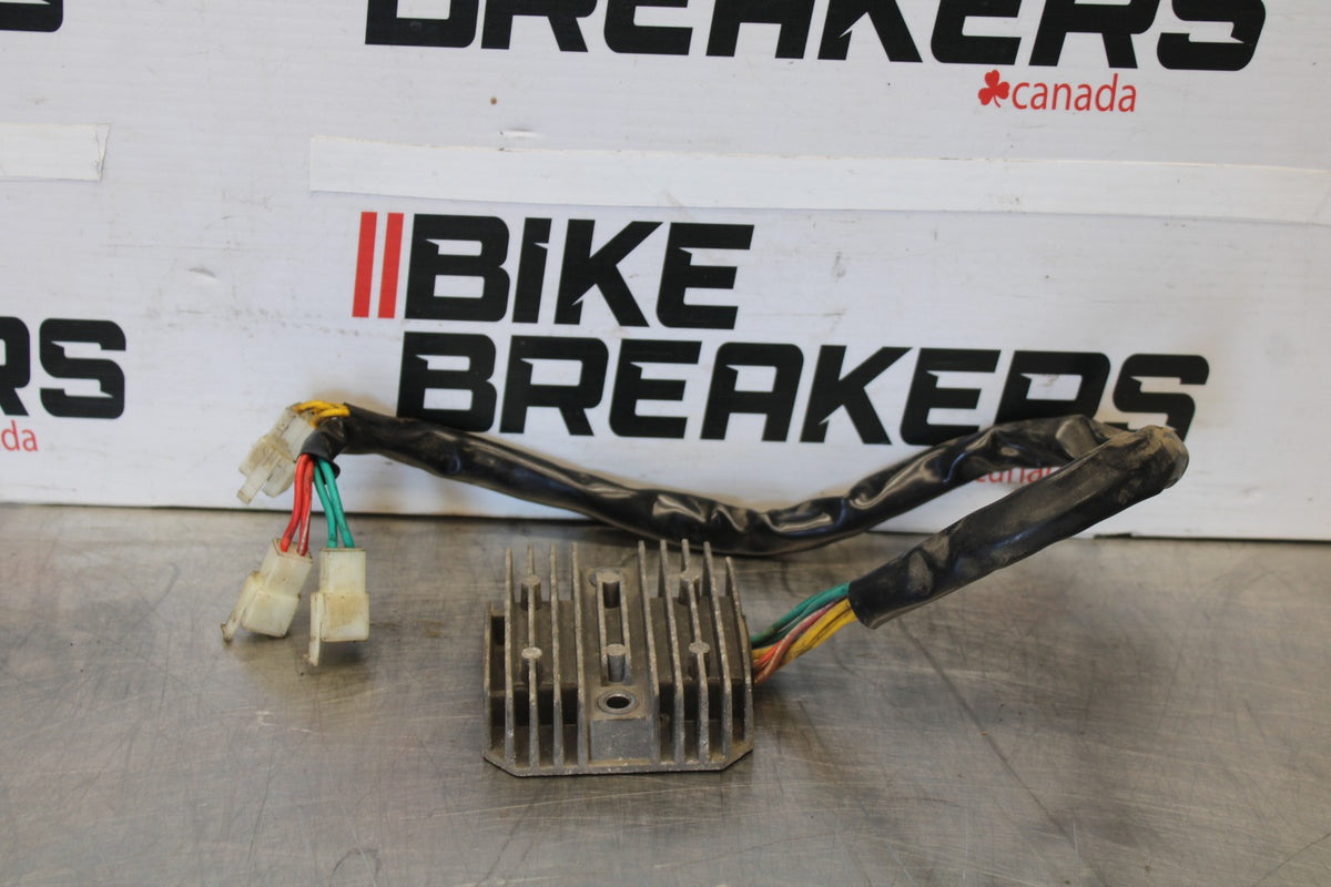 95 HONDA SHADOW 1100 RECTIFIER VOLTAGE REGULATOR BB885