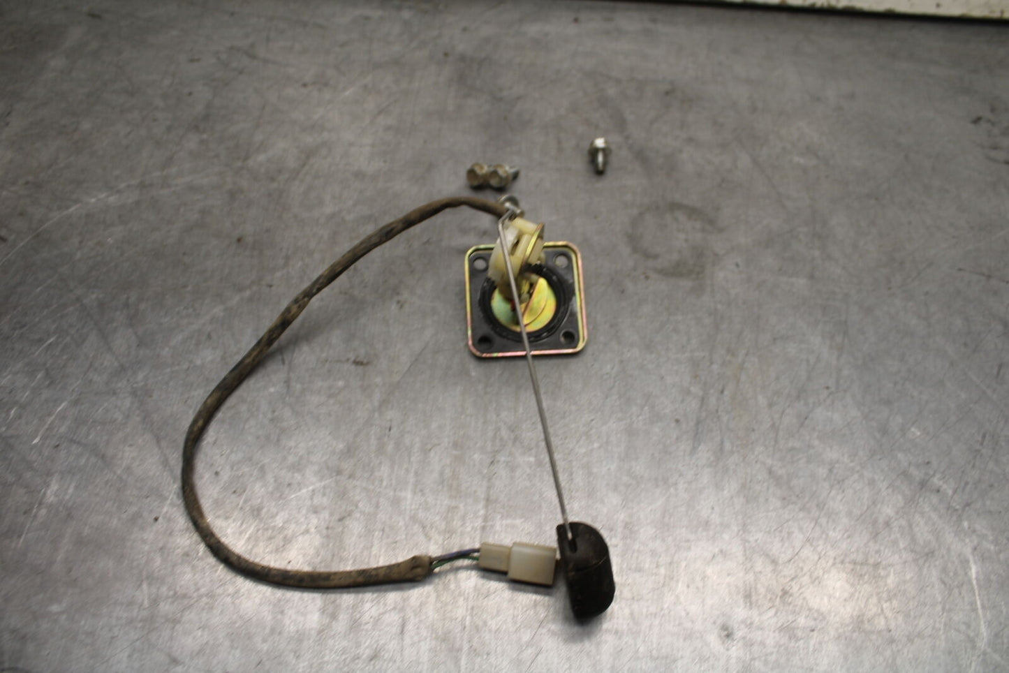 20-24 CF-MOTO CFORCE 600 TOURING FLOAT GAS FUEL PETROL LEVEL SENDING UNIT BB715