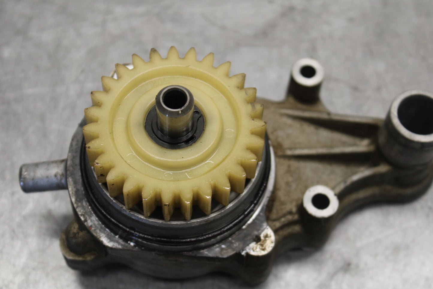 09-24 YAMAHA RAPTOR 700R ENGINE WATER COOLANT PUMP BB654