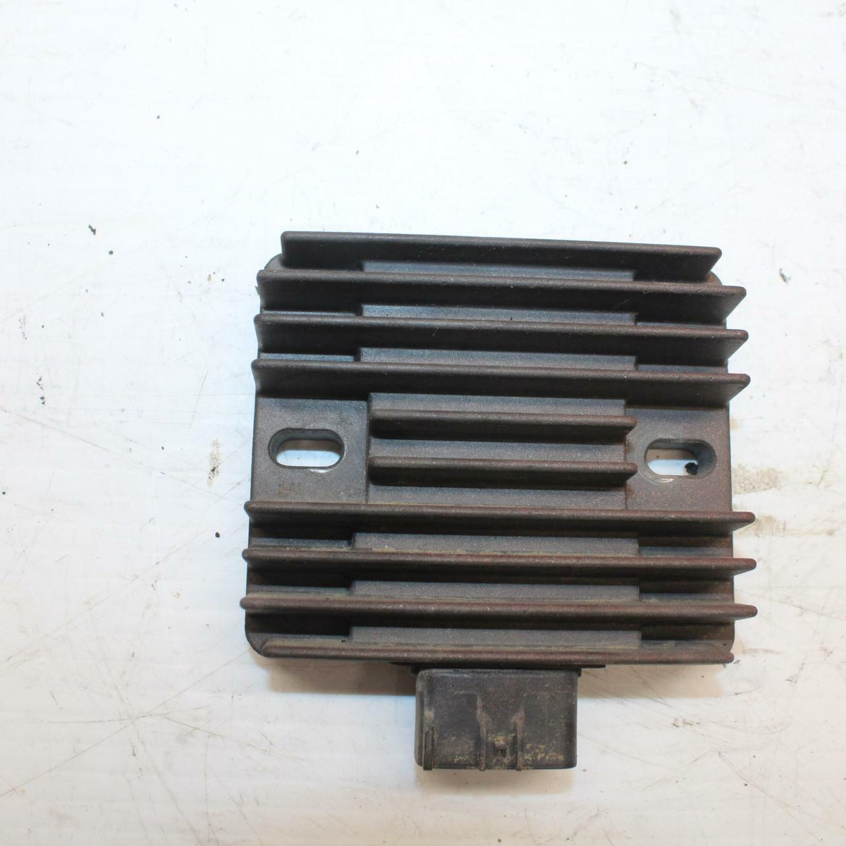 07 YAMAHA YZF R6 2c0 RECTIFIER VOLTAGE REGULATOR 4XY-81960-00-00 BB284
