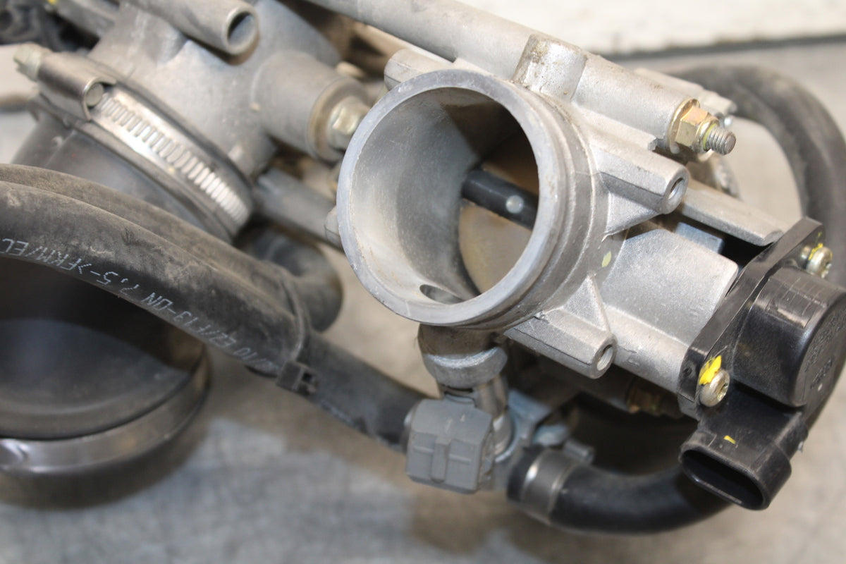 06-07 DUCATI MONSTER 695 MAIN FUEL INJECTORS / THROTTLE BODIES BB674