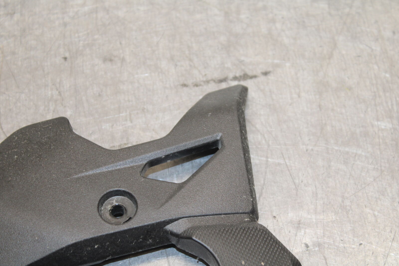 18-23 KAWASAKI NINJA 400 EX400 ABS RIGHT FRAME SIDE COVER COWL PANEL TRIM BB747