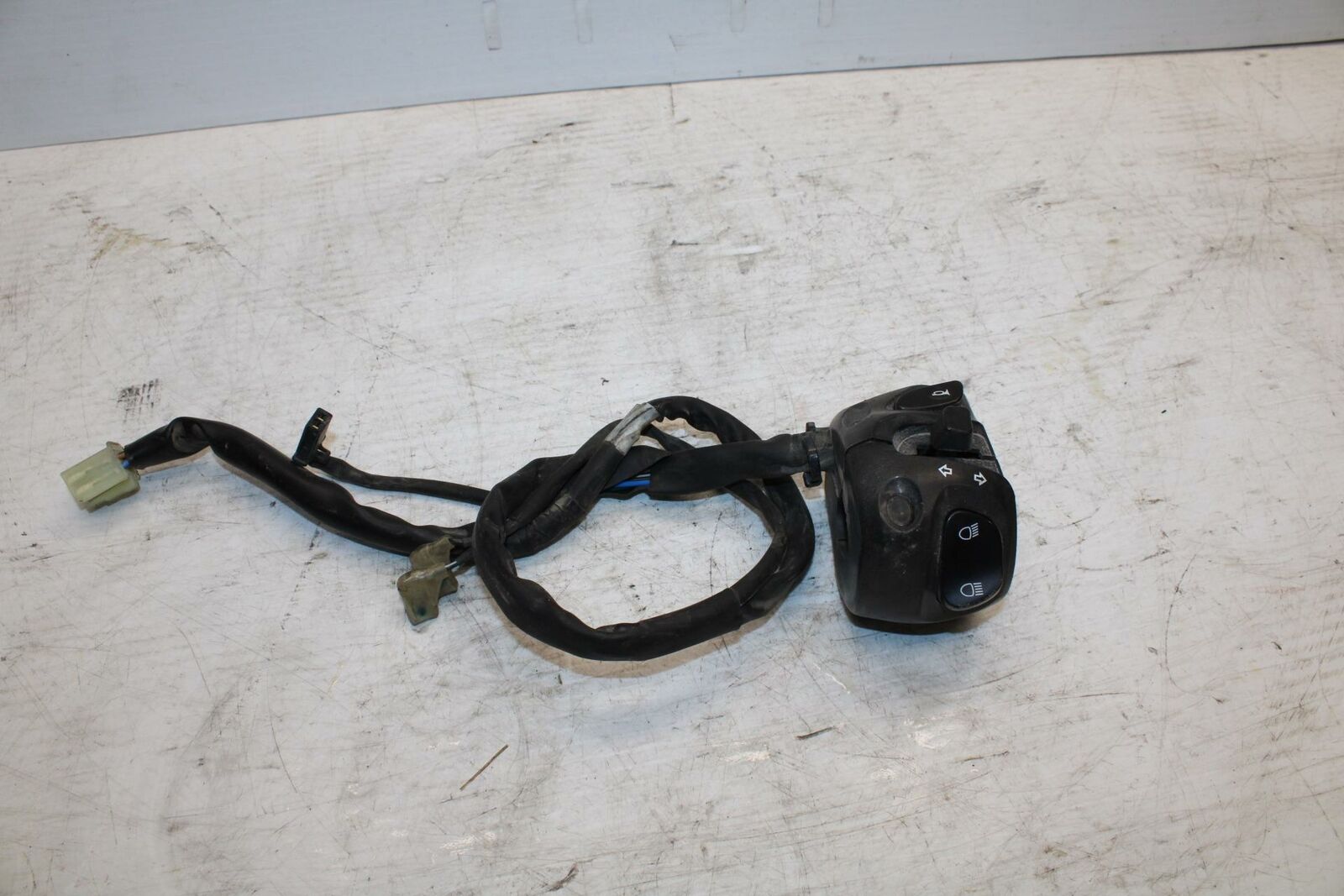 09 YAMAHA FZ6 LEFT CLIP ON HANDLE HORN SIGNALS SWITCH SWITCHES BB295