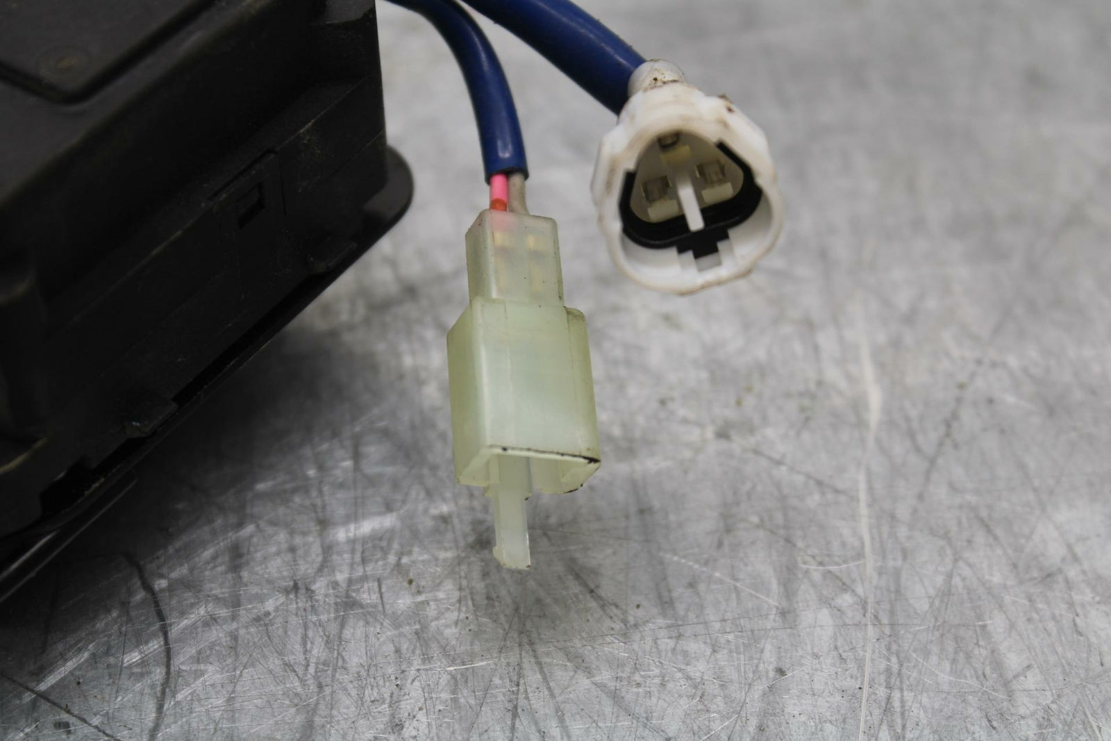 19-20 KAWASAKI NINJA ZX6R EXHAUST VALVE SERVO MOTOR BB419