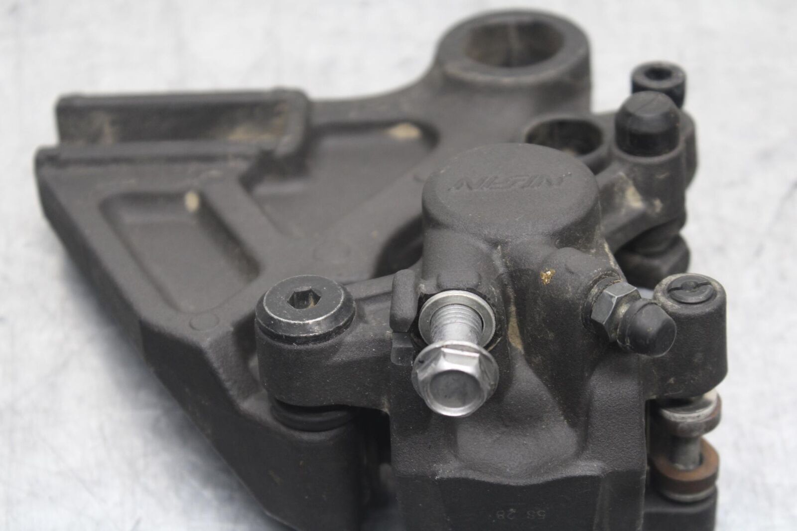 2016 Kawasaki Ninja ZX10R ZX1000 ABS KRT Edition REAR BRAKE CALIPER W MOUNT BB86