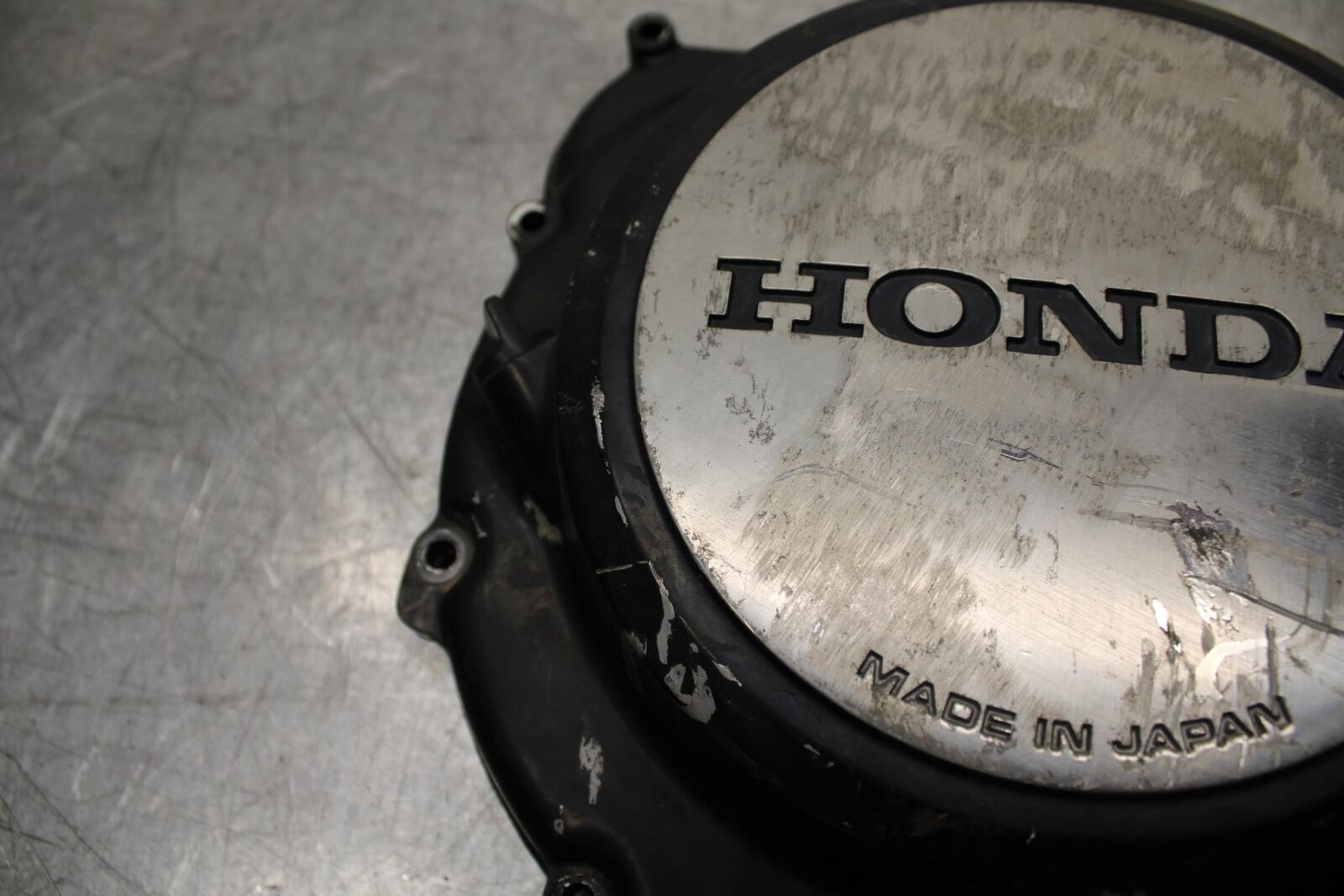 1983 Honda V45 Magna VF750C CLUTCH SIDE ENGINE MOTOR COVER 11330-MB0-770 BB91