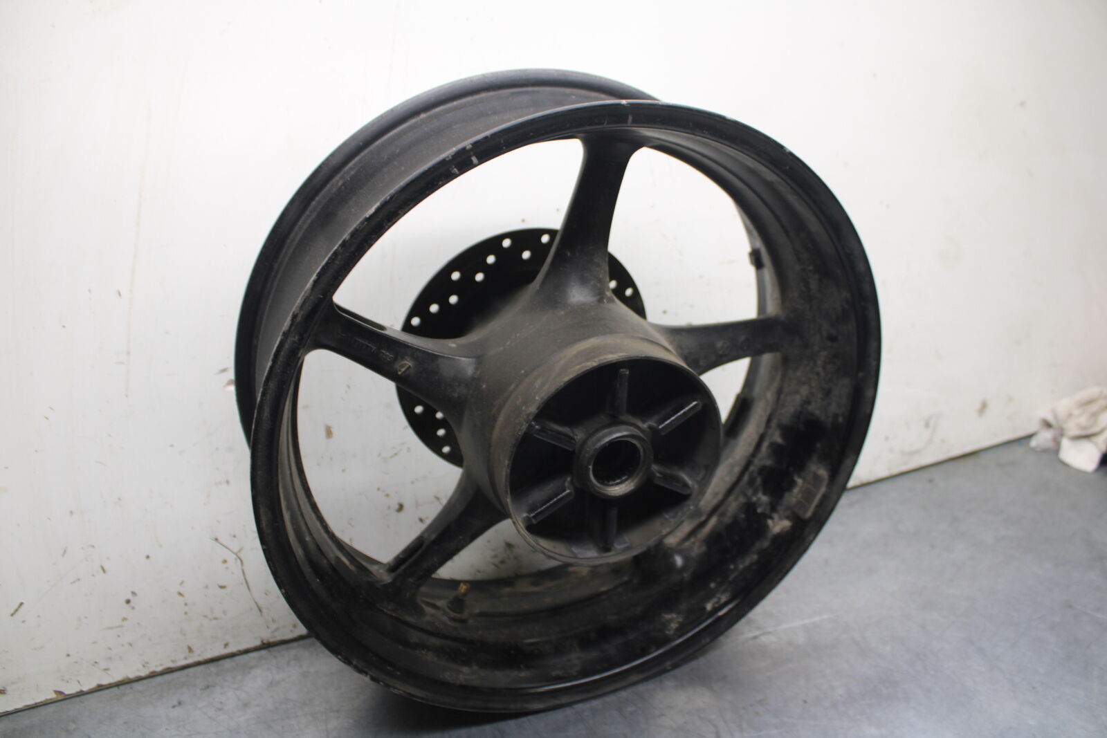 06-07 YAMAHA YZF R6 REAR WHEEL BACK RIM AND ROTOR BB742