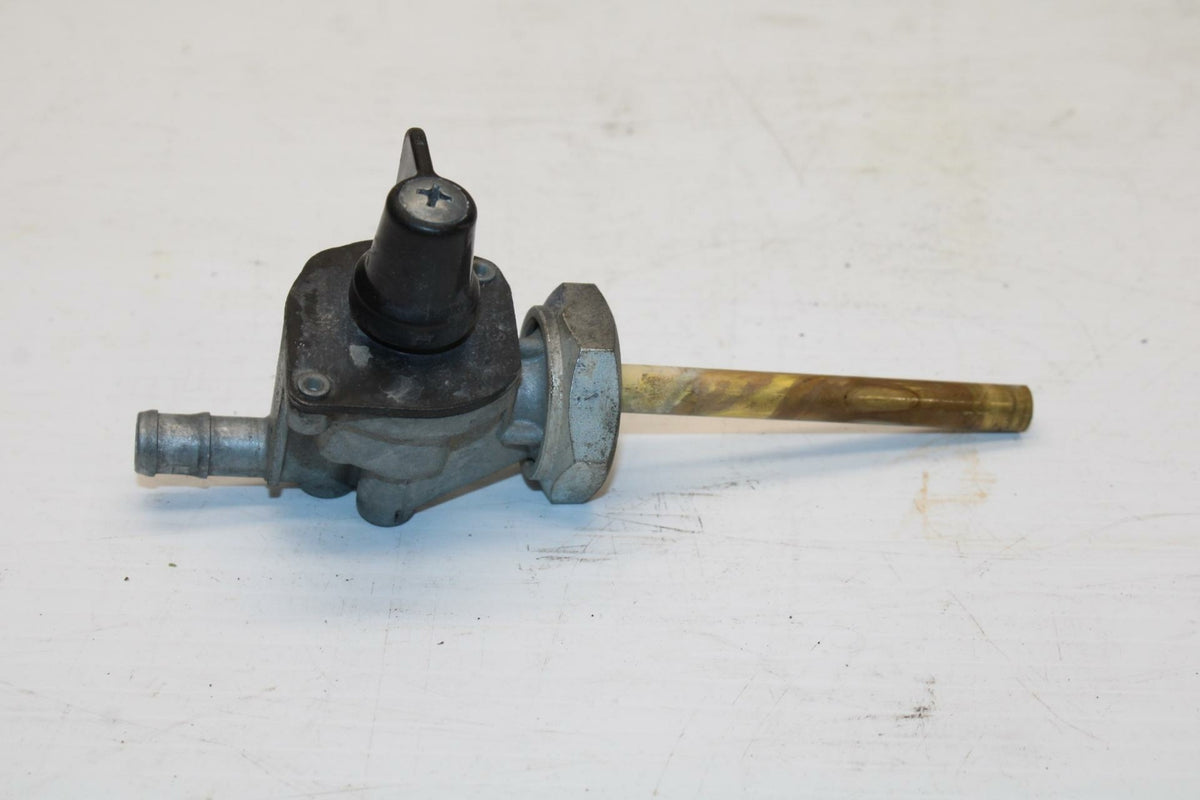 00-07 HONDA SHADOW SABRE 1100 GAS TANK FUEL PETCOCK BB350