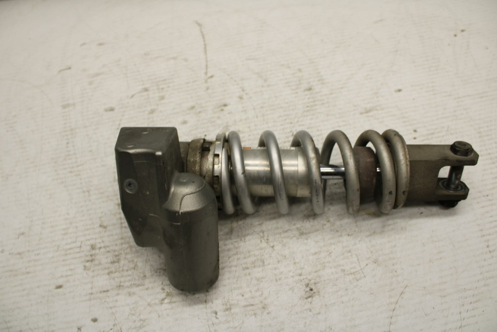 07 YAMAHA YZF R6 2c0 REAR BACK SHOCK ABSORBER SUSPENSION 2C0-22210-10-00 BB297