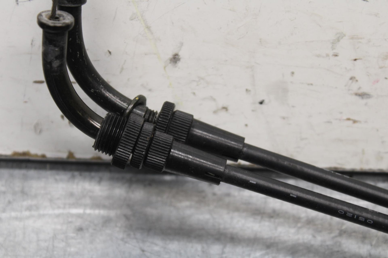 01 SUZUKI GSXR1000 THROTTLE CABLES LINES BB100