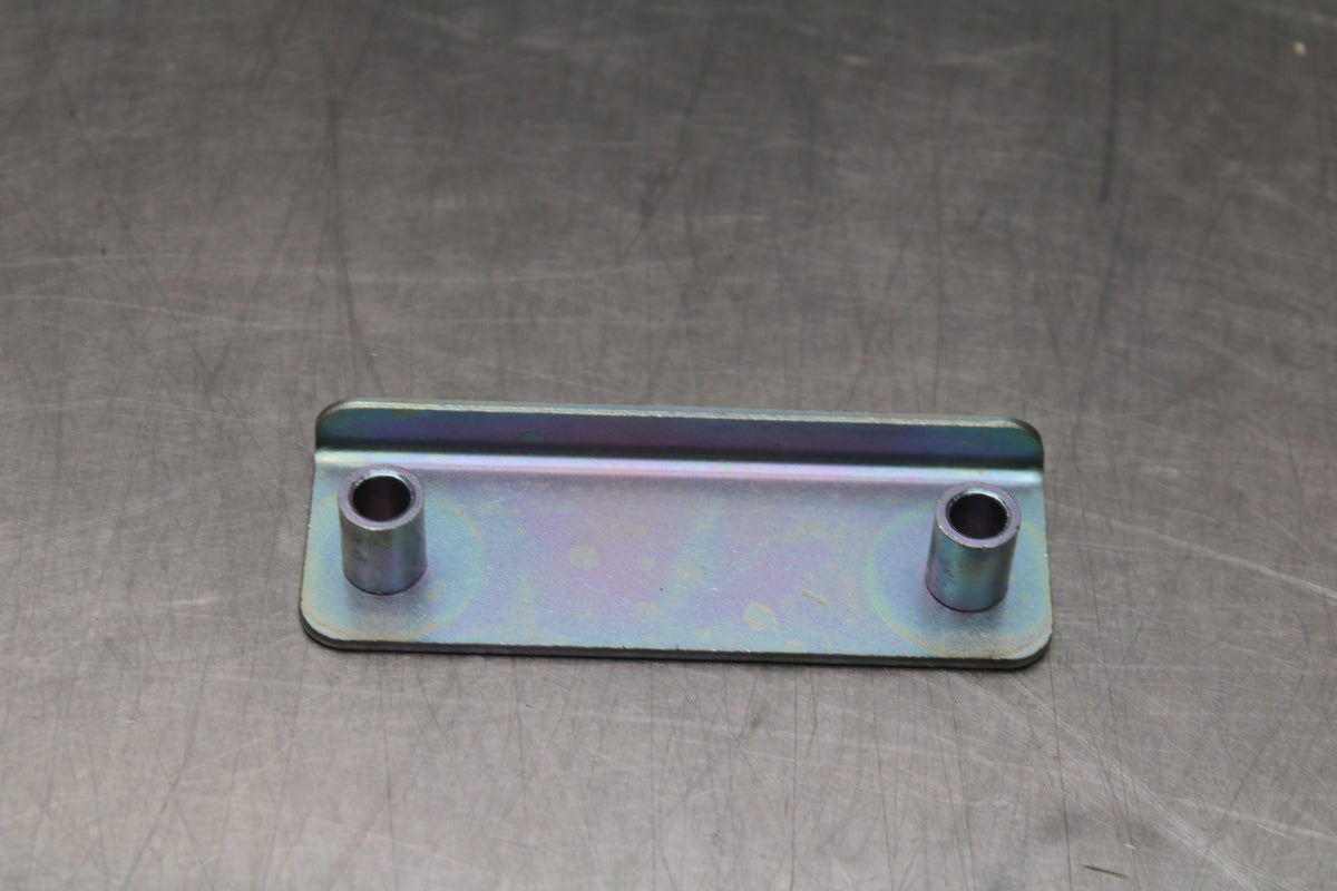 18-26 KAWASAKI Z400 GAS TANK FUEL CELL PETROL RESERVOIR BRACKET MOUNT BB852