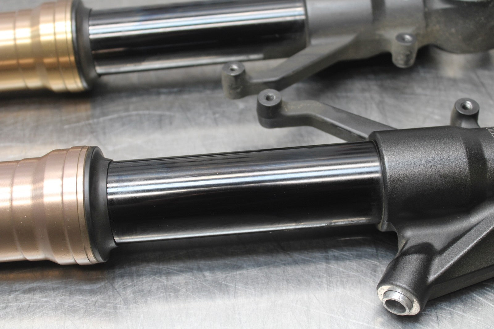 08 KAWASAKI NINJA ZX10R FRONT FORKS SHOCK SUSPENSION SET PAIR BB201