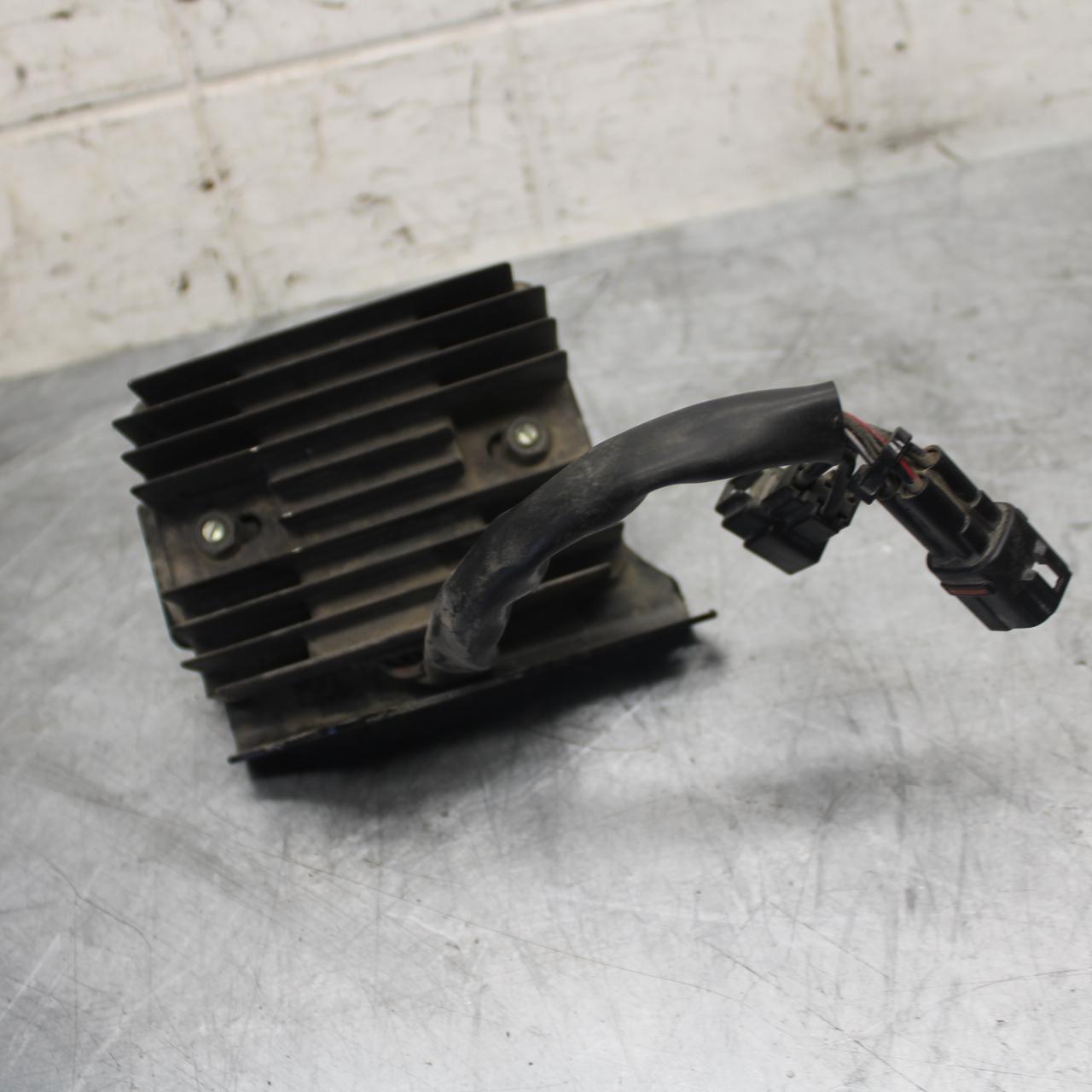 2016 Suzuki Bandit 1250S GSF1250SA ABS RECTIFIER VOLTAGE REGULATOR BB509