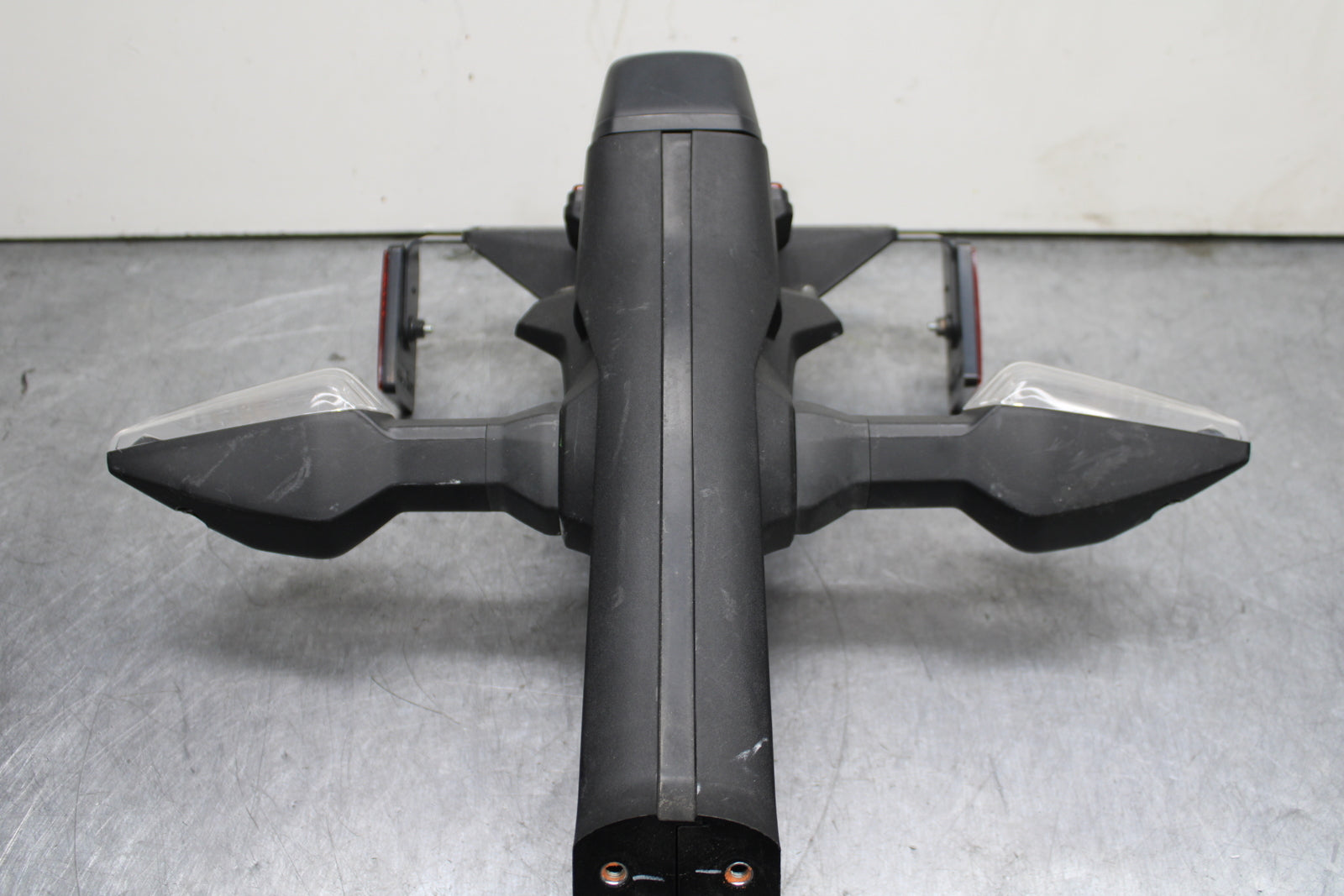 19-23 KAWASAKI NINJA ZX6R REAR BACK FENDER MUD GUARD BB749