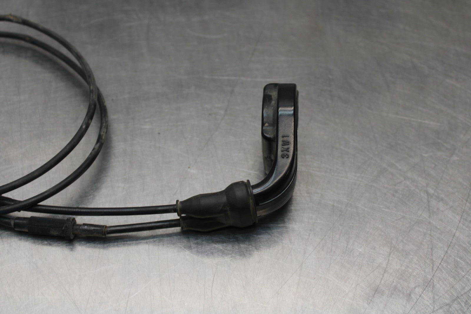 07-08 KAWASAKI NINJA ZX6R THROTTLE CABLE LINE HOUSING GUIDE BB203