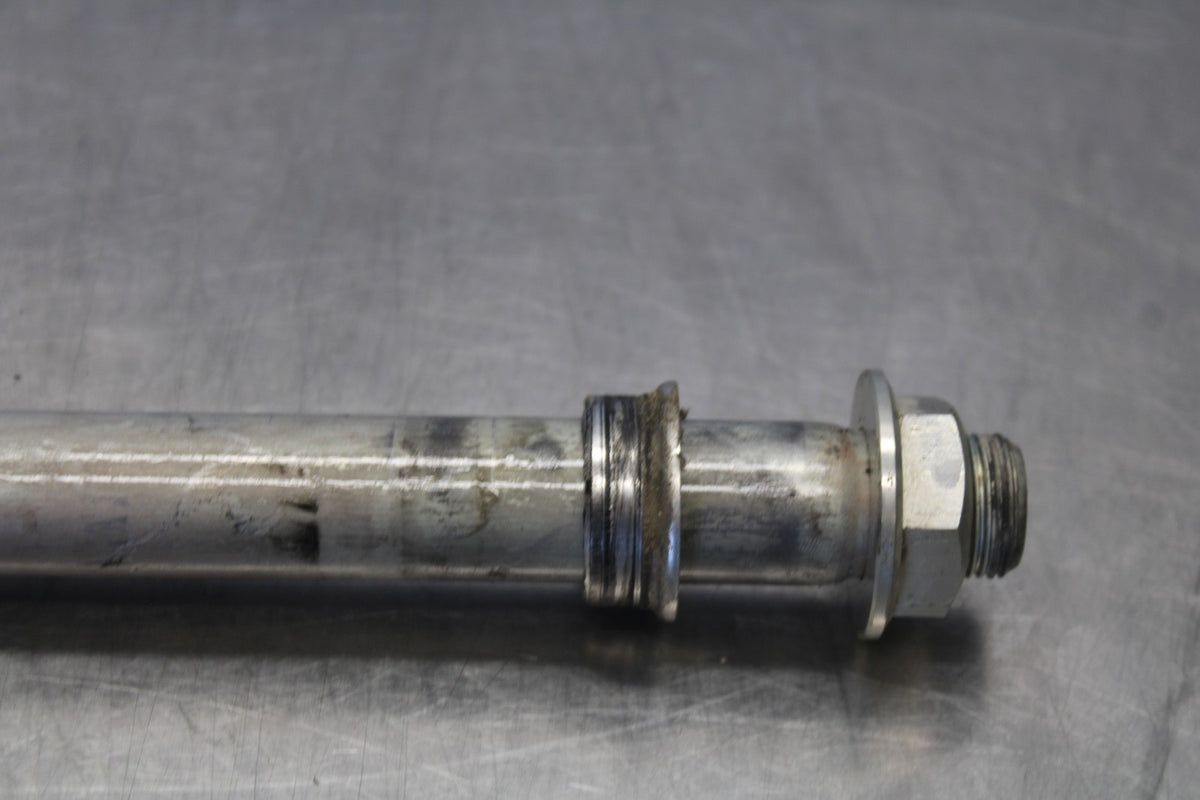 18 SUZUKI GSXR750 FRONT WHEEL RIM AXLE PIVOT BOLT BB891