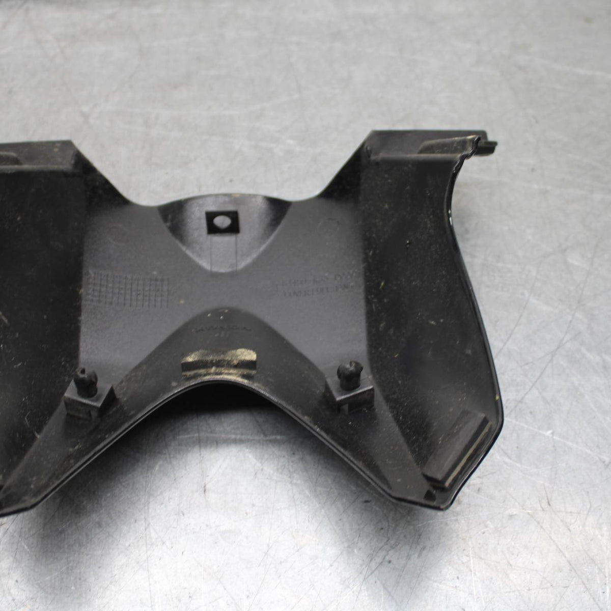 15-18 HONDA CB300FA GAS TANK FUEL CELL COVER FAIRING COWL BB646