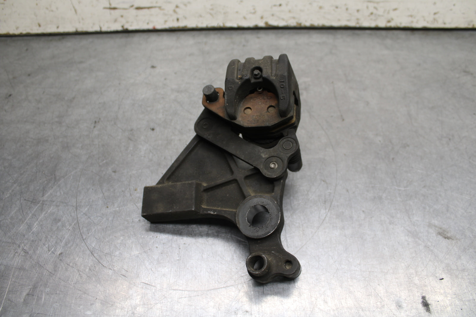 14-15 KAWASAKI NINJA 650 EX650F ABS REAR BRAKE CALIPER W MOUNT BRACKET BB741