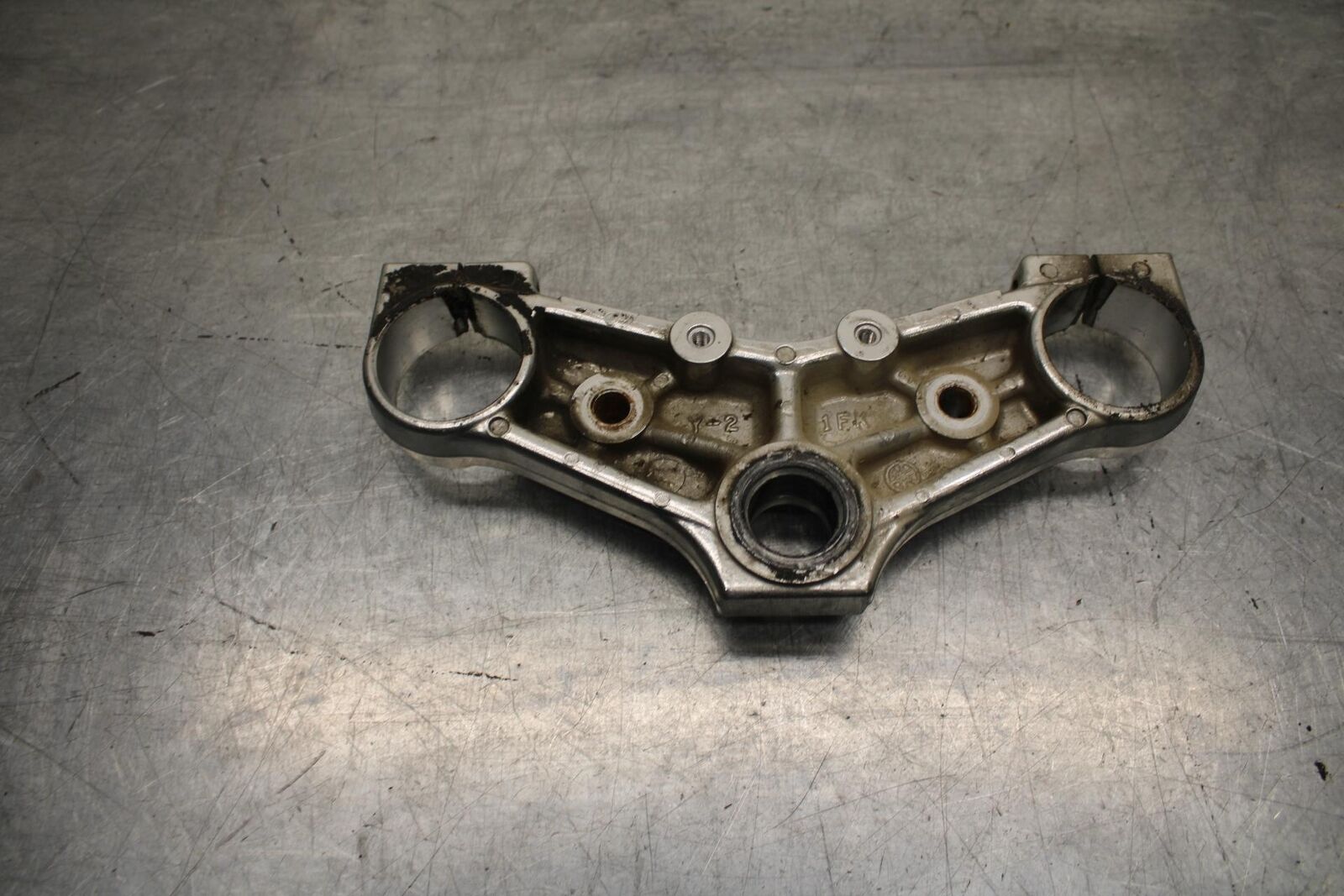 1998 Yamaha Vmax 1200 VMX1200 FORKS UPPER TRIPLE TREE CLAMP BB620