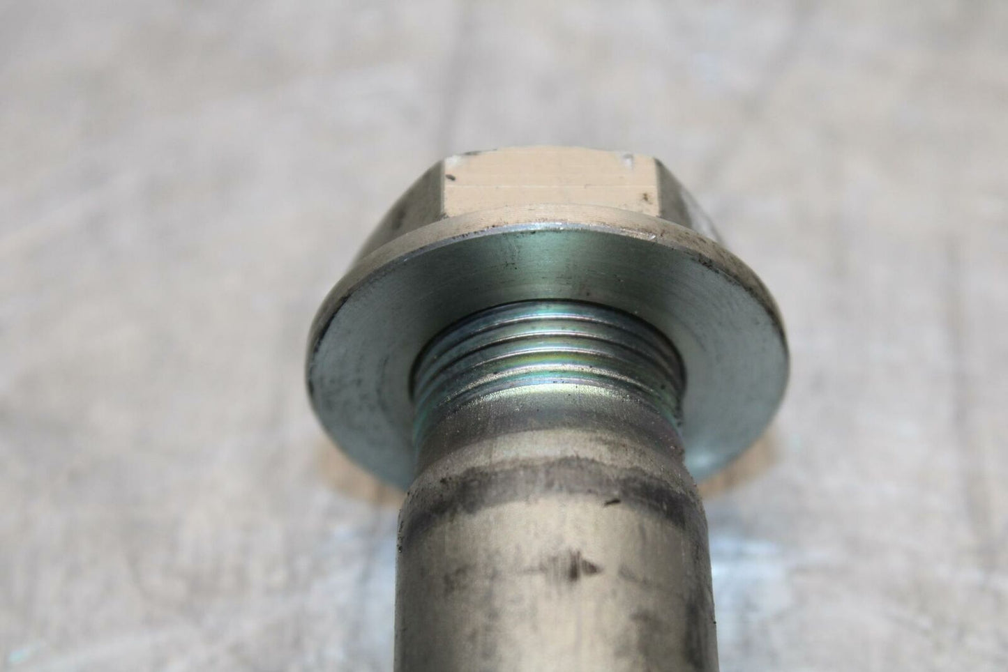 15-21 SUZUKI GSXR600 FRONT WHEEL RIM AXLE PIVOT BOLT BB418