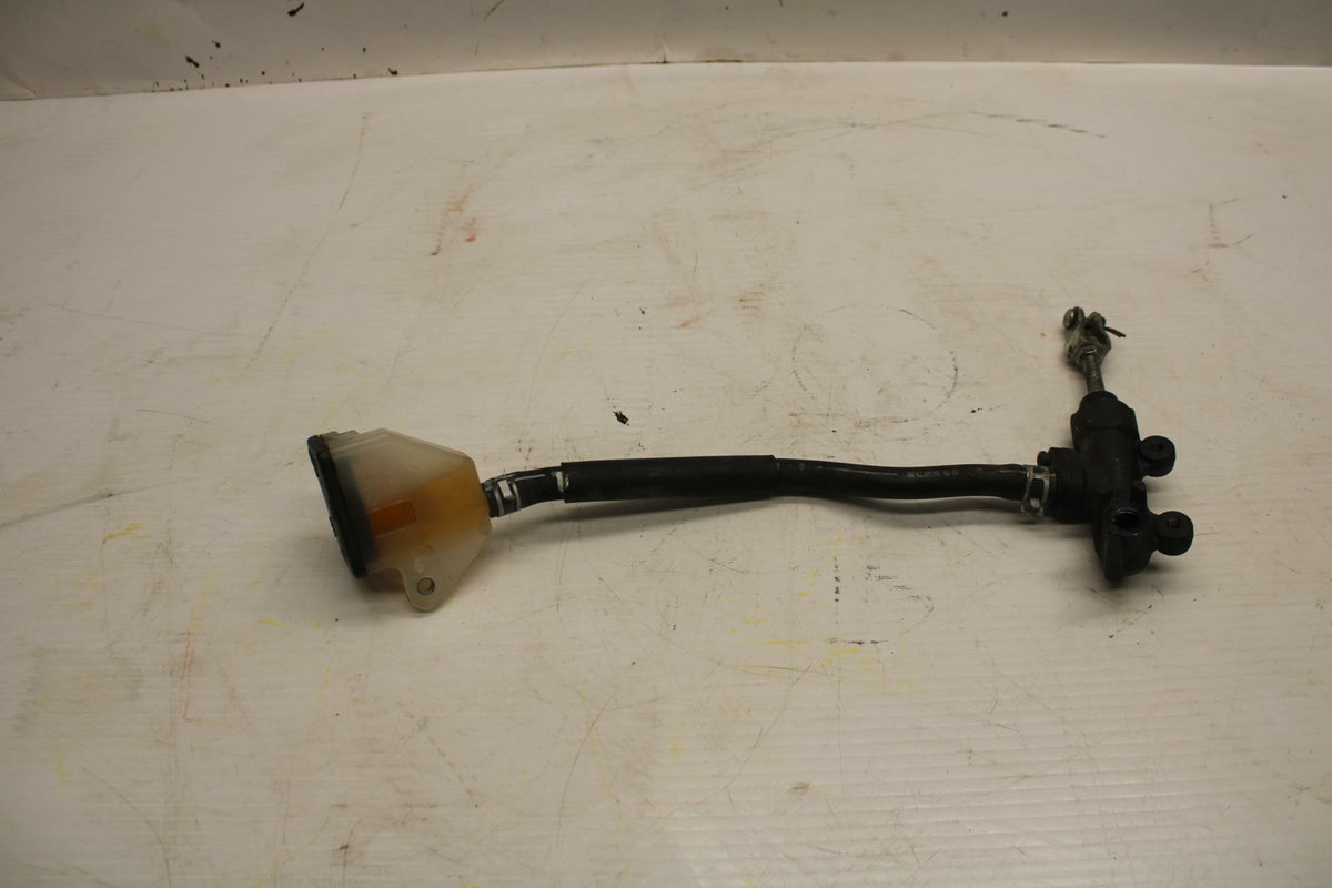 04-09 SUZUKI GS500F REAR BACK BRAKE MASTER CYLINDER W RESERVOIR  BB278