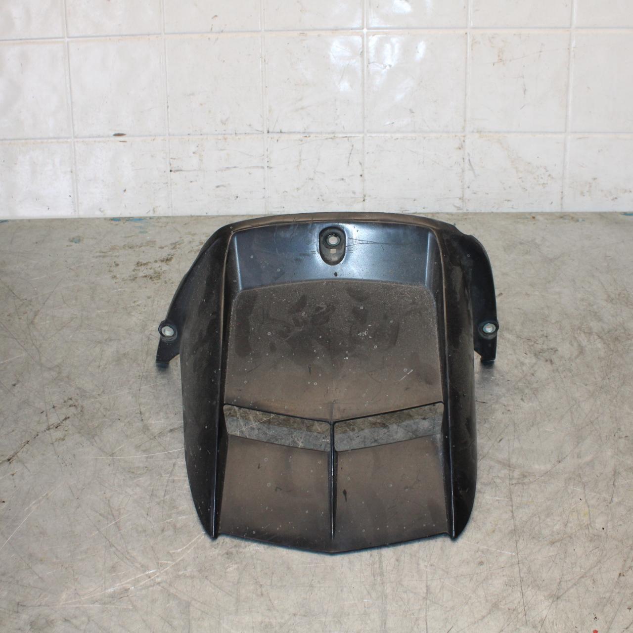 08-16 YAMAHA YZF R6 REAR BACK WHEEL TIRE HUGGER FENDER BB431