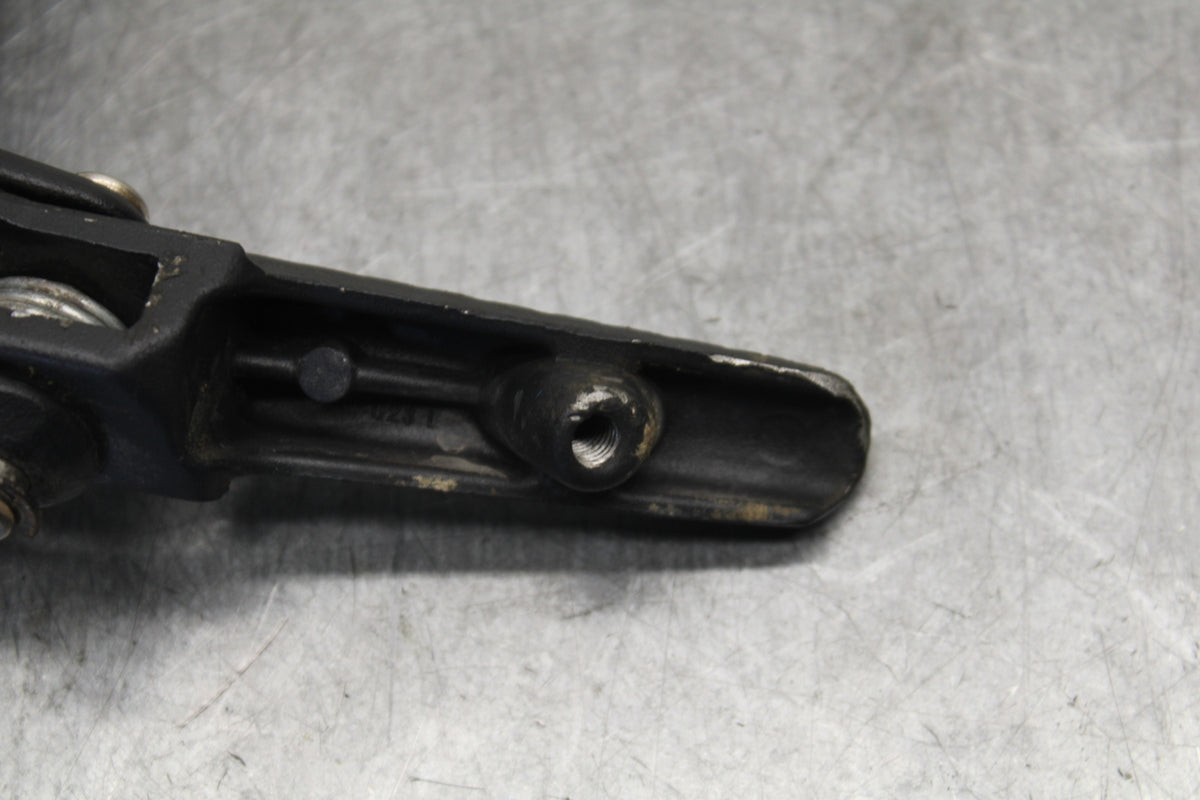 05-06 HONDA CBR600RR LEFT REARSET REAR SET DRIVER FOOT PEG REST STOP BB399