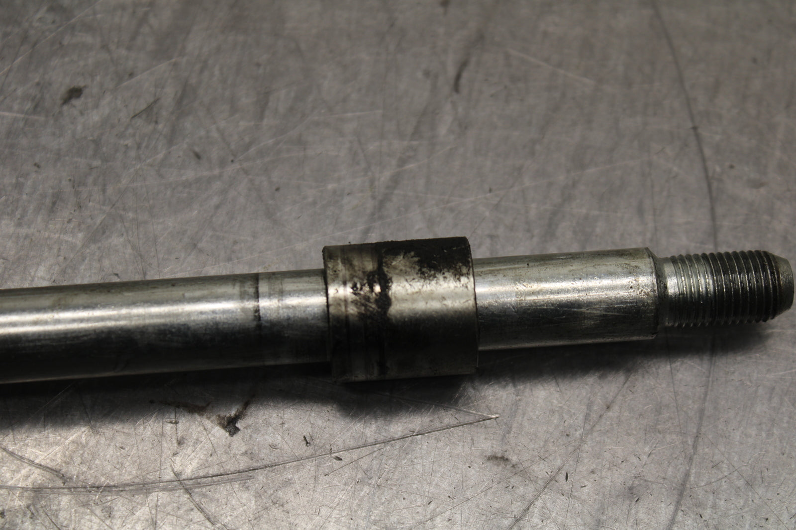 15-16 HONDA CB300F FRONT WHEEL RIM AXLE PIVOT BOLT BB740