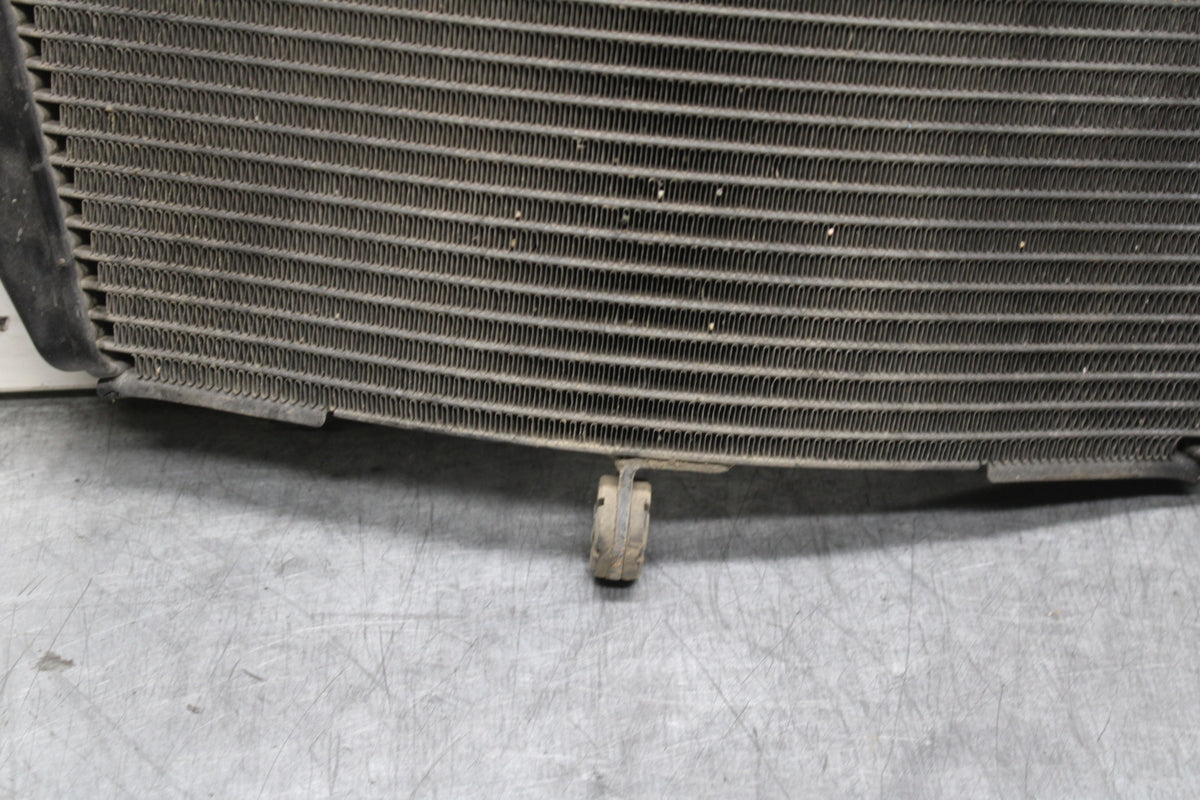 08-10 SUZUKI GSXR 600 ENGINE RADIATOR MOTOR COOLER COOLING RADIATER BB753