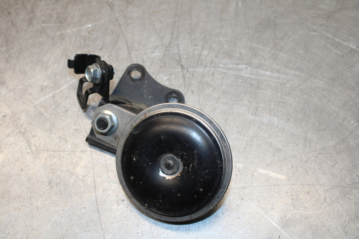 09-15 YAMAHA FZ6R HORN SIGNAL 20S-83371-00-00 BB719