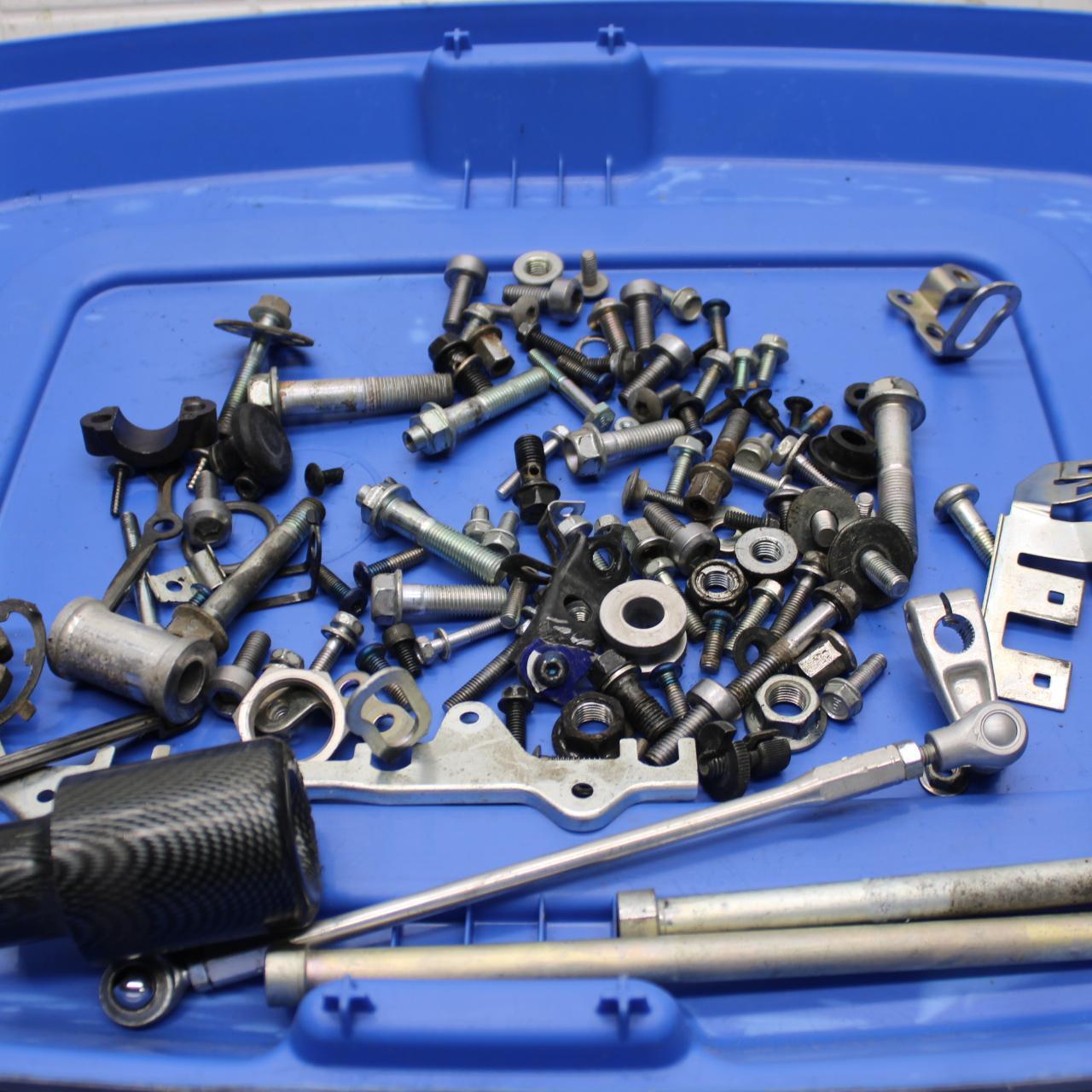 2007 Honda CBR600RR MISCELLANEOUS BOLTS HARDWARE MOTOR SCREWS BB596