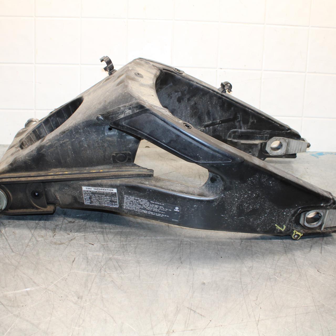 08-16 YAMAHA YZF R6 REAR SWINGARM BACK SUSPENSION SWING ARM BB443
