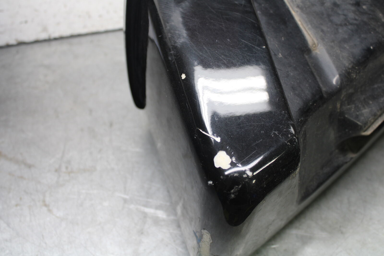 05-09 SUZUKI BOULEVARD C90 SIDE CARGO LUGGAGE SADDLEBAG BAG COMPARTMENT BB692