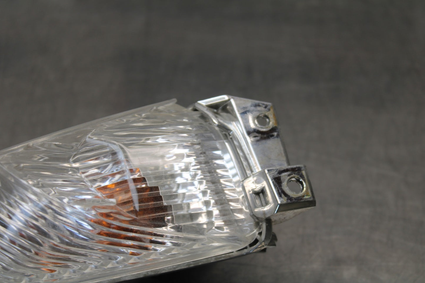 11-22 SUZUKI GSXR 600  RIGHT REAR BACK TURN SIGNAL LIGHT INDICATOR BB193