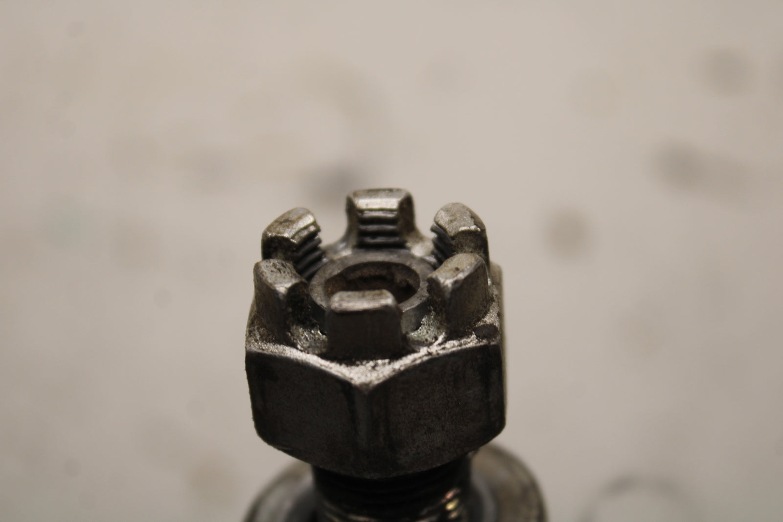 16-17 KAWASAKI VULCAN S 650 EN650 ABS REAR AXLE WHEEL RIM PIVOT BOLT AXEL  BB731