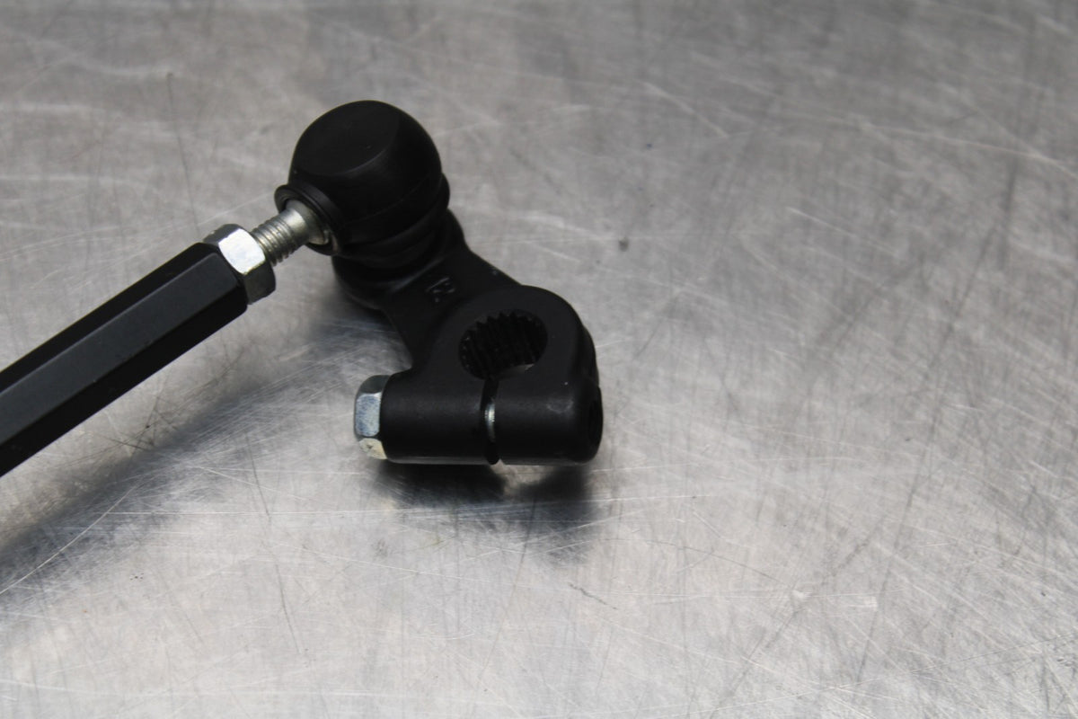 11-25 SUZUKI GSXR 600  SHIFTER LINKAGE SHIFT LINK PEDAL BB830