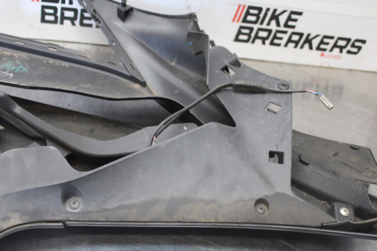23 YAMAHA YZF R3 LEFT LOWER MID UPPER SIDE FAIRING COWL BB003